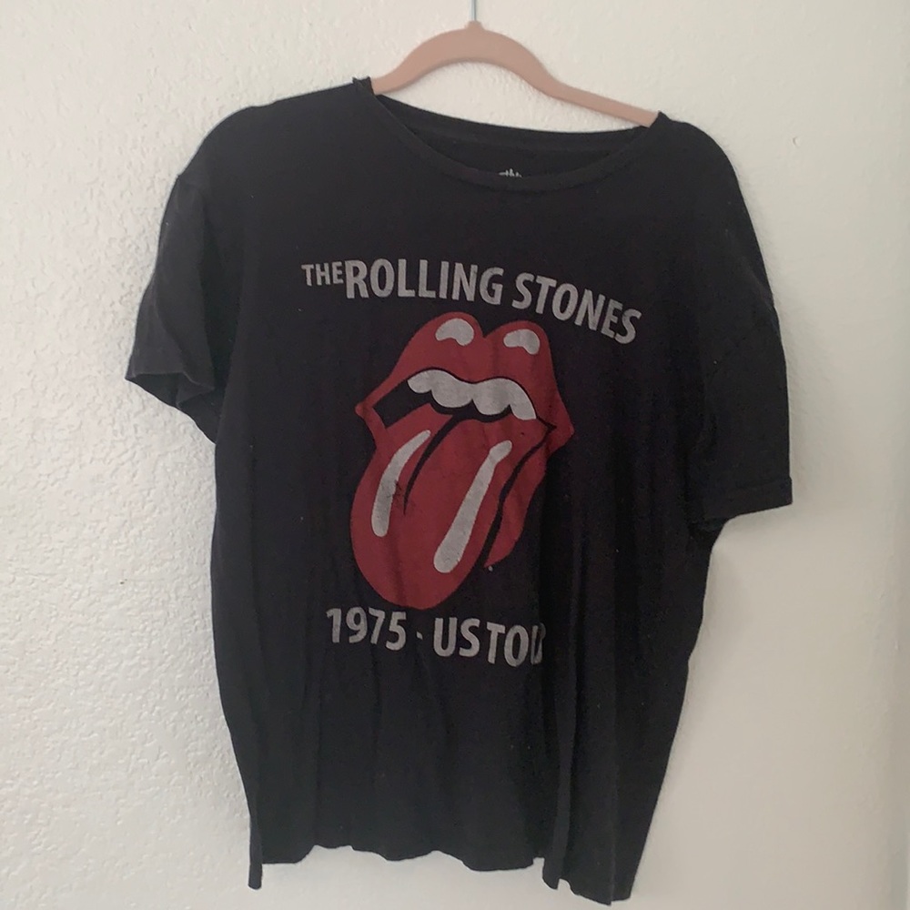 Short sleeve